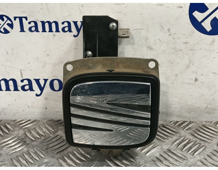 Recambio de maneta exterior porton para seat ibiza iii (6l1) 1.9 tdi referencia OEM IAM 6L6827573B  
