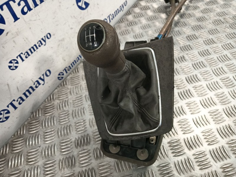 Recambio de palanca cambio para audi a4 b6 avant (8e5) 1.9 tdi referencia OEM IAM 8E0711290  