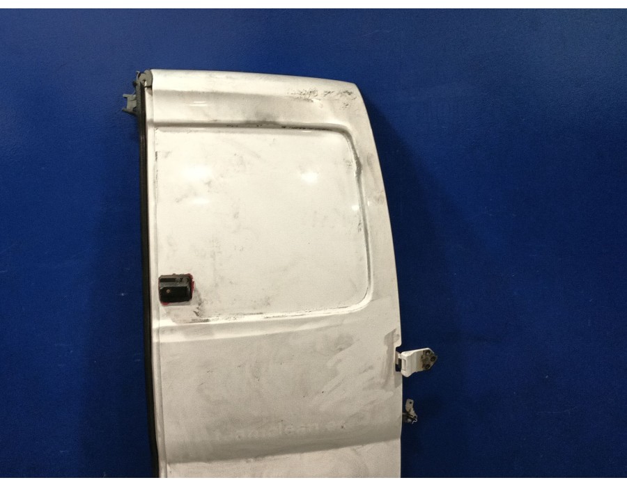 Recambio de puerta trasera carga derecha para nissan nv200 furgoneta 1.5 dci 90 (m20, m20m) referencia OEM IAM   