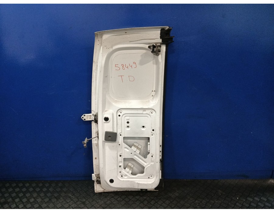 Recambio de puerta trasera carga derecha para nissan nv200 furgoneta 1.5 dci 90 (m20, m20m) referencia OEM IAM   