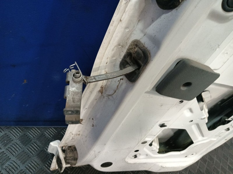 Recambio de puerta trasera carga derecha para nissan nv200 furgoneta 1.5 dci 90 (m20, m20m) referencia OEM IAM   