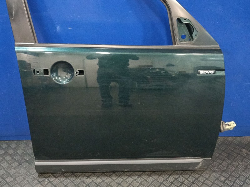 Recambio de puerta delantera derecha para land rover discovery iv (l319) 3.0 sdv6 4x4 referencia OEM IAM LR016462  