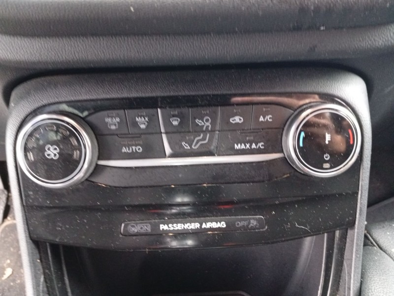 Recambio de mando climatizador para ford puma (j2k, cf7) 1.0 ecoboost referencia OEM IAM   