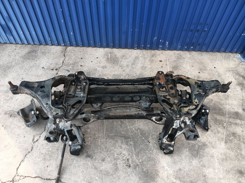 Recambio de puente delantero para mercedes-benz sprinter ii james cook (906) 3.0 cdi referencia OEM IAM   A9069950102