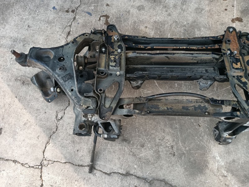Recambio de puente delantero para mercedes-benz sprinter ii james cook (906) 3.0 cdi referencia OEM IAM   A9069950102