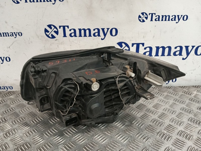 Recambio de faro derecho para bmw 1 (e87) 118 d referencia OEM IAM 63117193388 89317601 