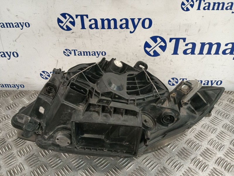 Recambio de faro derecho para bmw 1 (e87) 118 d referencia OEM IAM 63117193388 89317601 
