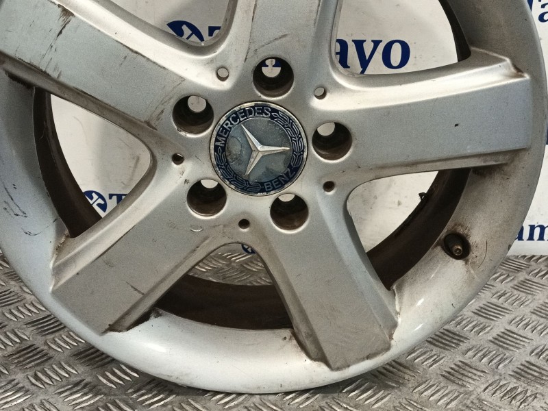 Recambio de llanta para mercedes-benz clase b (w245) 2.0 cdi cat referencia OEM IAM A1694010302  