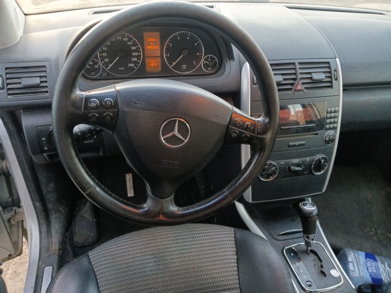 mercedes-benz clase a (w169) del año 2005