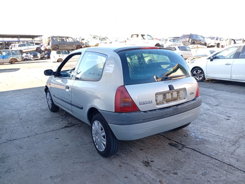 renault clio ii (bb_, cb_) del año 2001