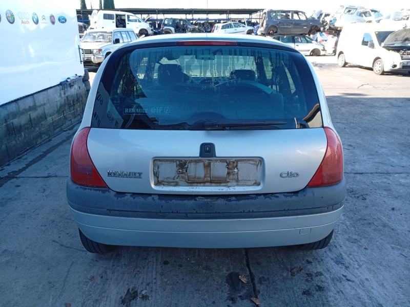renault clio ii (bb_, cb_) del año 2001