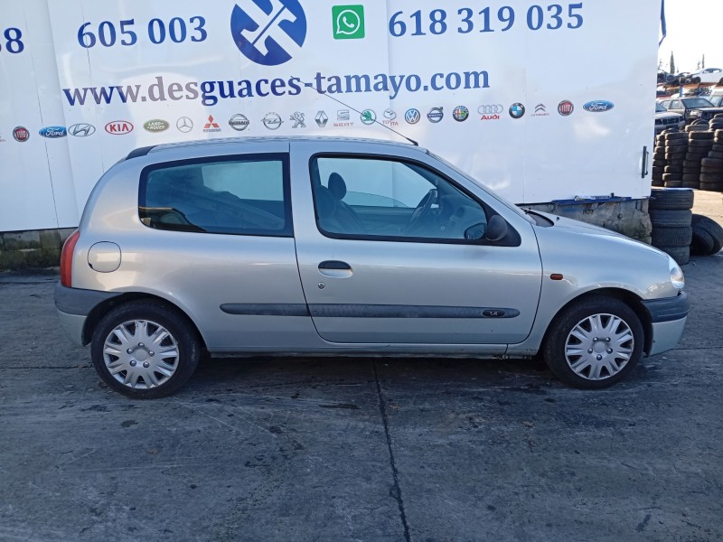 renault clio ii (bb_, cb_) del año 2001