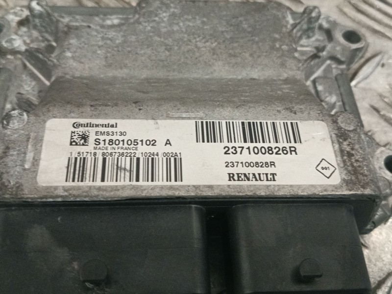 Recambio de centralita motor uce para dacia duster 1.6 16v cat referencia OEM IAM S180105102A 237100826R 237100828R