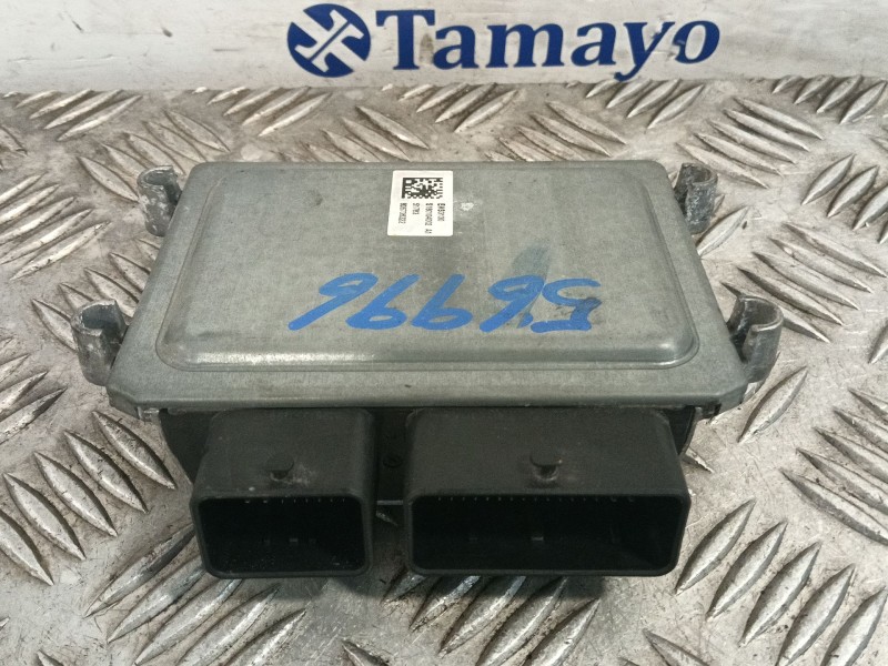 Recambio de centralita motor uce para dacia duster 1.6 16v cat referencia OEM IAM S180105102A 237100826R 237100828R