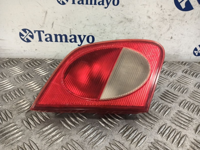 Recambio de piloto trasero izquierdo interior para mercedes-benz clase e (w210) berlina referencia OEM IAM A2108200964  