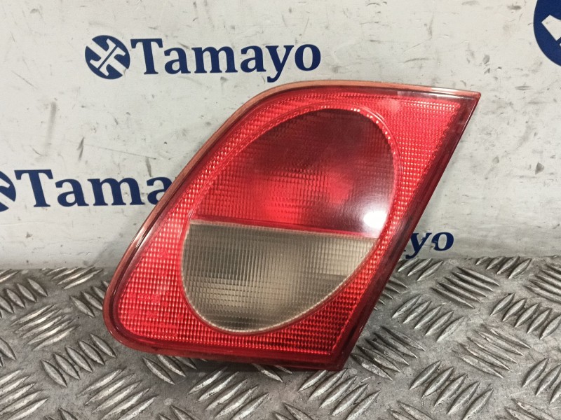 Recambio de piloto trasero derecho interior para mercedes-benz clase e (w210) berlina referencia OEM IAM A2108201064  