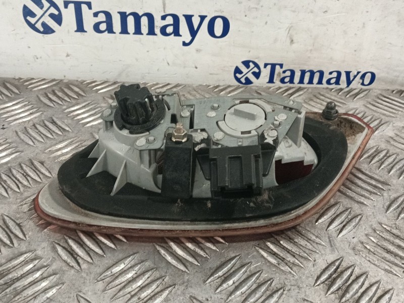 Recambio de piloto trasero derecho interior para mercedes-benz clase e (w210) berlina referencia OEM IAM A2108201064  