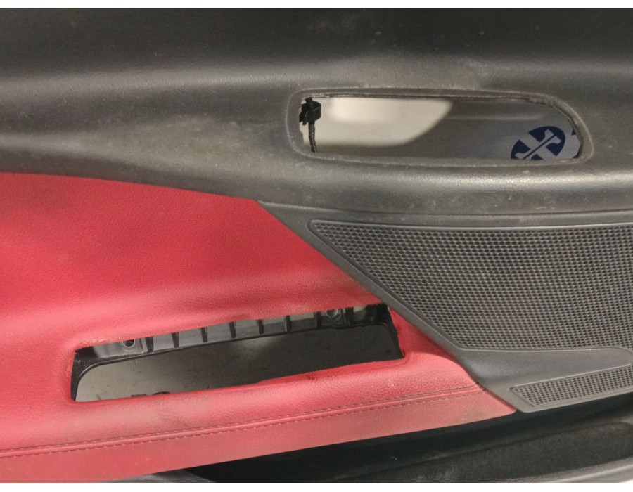 Recambio de guarnecido puerta delantera izquierda para jaguar xe (x760) 2.0 d referencia OEM IAM GX7323721AAW GX7323713BAW GX732