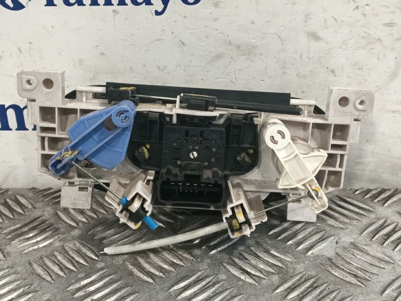 Recambio de mando climatizador para dacia duster 1.6 16v cat referencia OEM IAM N106278B T1001639 