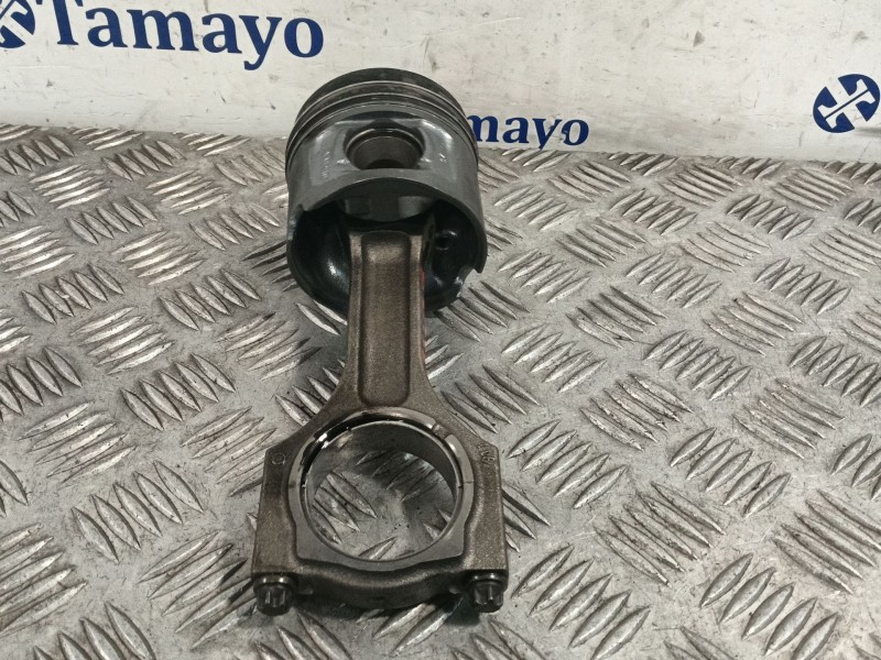 Recambio de biela para bmw 1 (e81) 120 d referencia OEM IAM 084088  