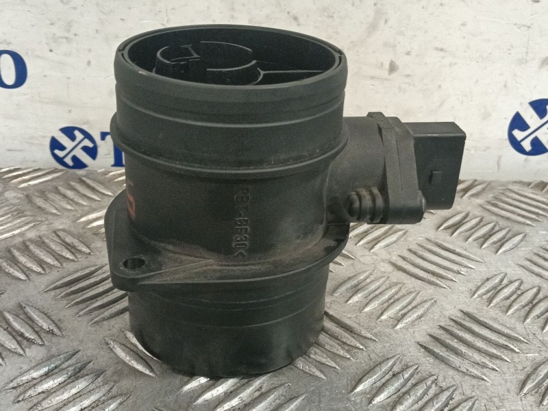Recambio de caudalimetro para audi a4 b6 (8e2) 1.9 tdi referencia OEM IAM 074906461B 0281002461 