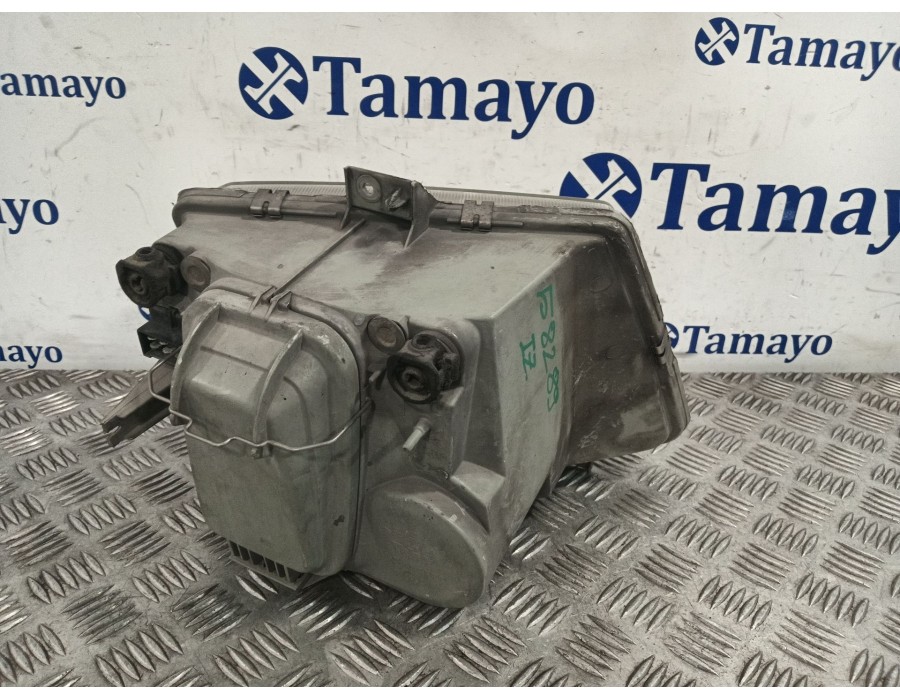 Recambio de faro izquierdo para mercedes-benz vito (w638) caja cerrada 2.1 cc referencia OEM IAM 6388200061 67629570 