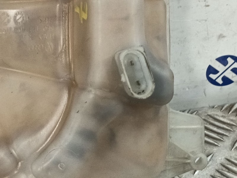 Recambio de deposito expansion para seat exeo (3r2) 2.0 tdi referencia OEM IAM 8E0121403A  