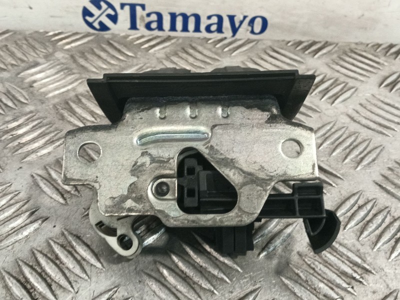 Recambio de cerradura maletero / porton para volkswagen touran (5t1) 2.0 tdi referencia OEM IAM 5TA827505D A102523 