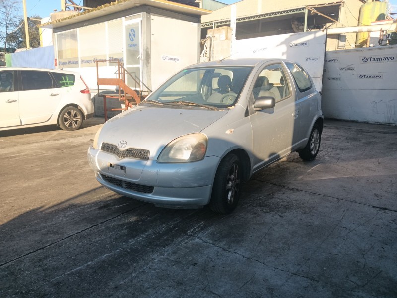 toyota yaris (_p1_) del año 2000