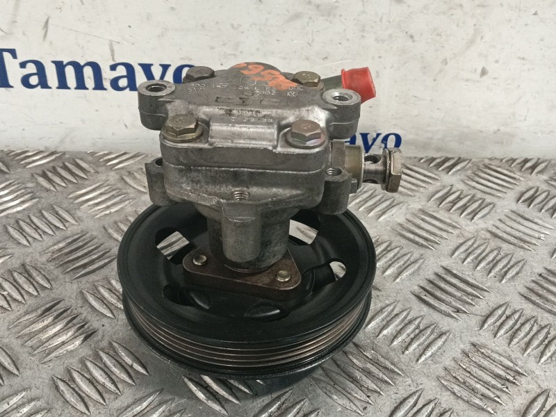 Recambio de bomba direccion para audi a4 b5 (8d2) 1.8 t referencia OEM IAM 8D0145156L  