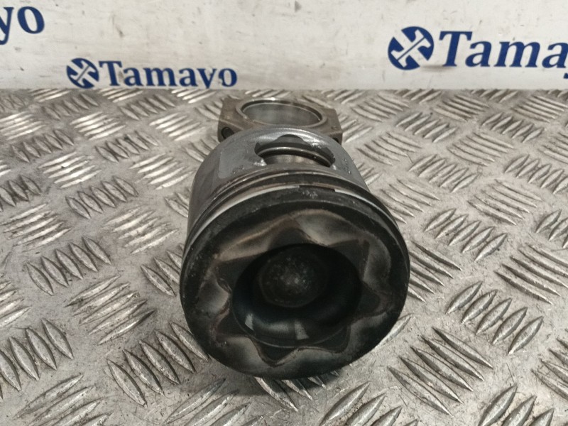 Recambio de biela para bmw 1 (e81) 120 d referencia OEM IAM 084088  