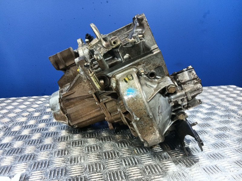 Recambio de caja cambios para citroën c3 1.4 hdi cat (8hy / dv4ted4) referencia OEM IAM 20DM25  