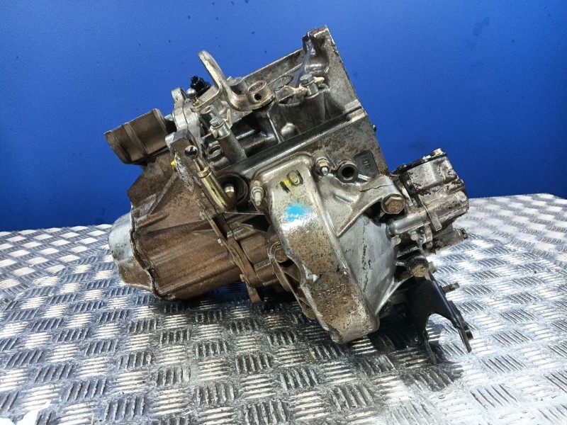 Recambio de caja cambios para citroën c3 1.4 hdi cat (8hy / dv4ted4) referencia OEM IAM 20DM25  