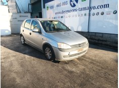 opel corsa c (x01) del año 2002