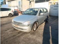 opel corsa c (x01) del año 2002 2