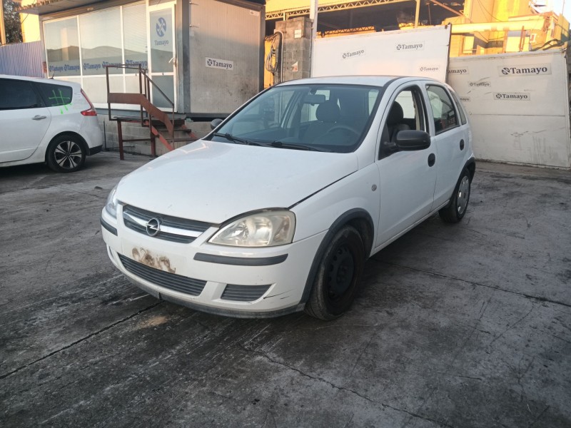 opel corsa c (x01) del año 2004