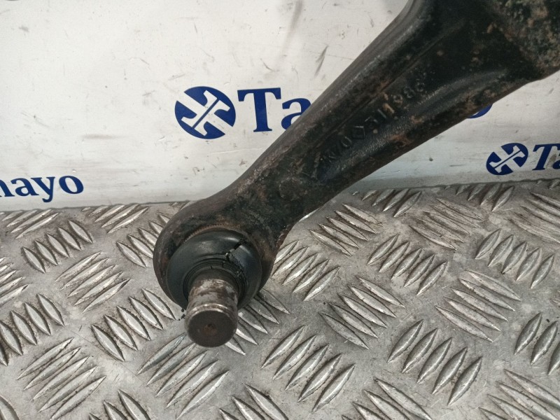 Recambio de brazo suspension inferior delantero izquierdo para renault master combi desde ´98 referencia OEM IAM SV66020150  