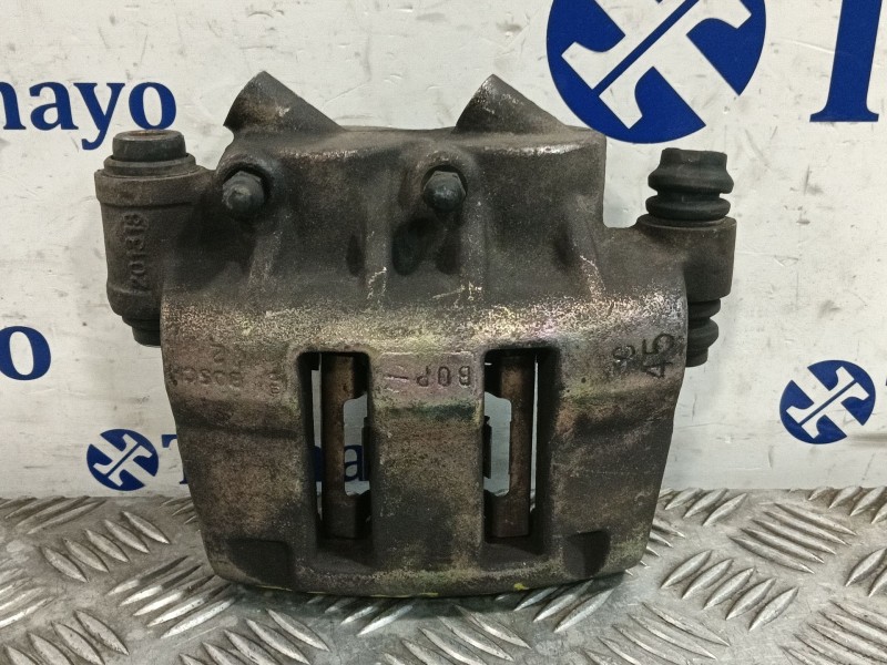 Recambio de pinza freno delantera derecha para renault master bus referencia OEM IAM 201318  