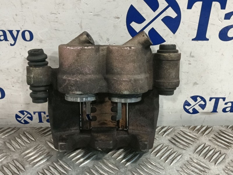 Recambio de pinza freno delantera derecha para renault master bus referencia OEM IAM 201318  