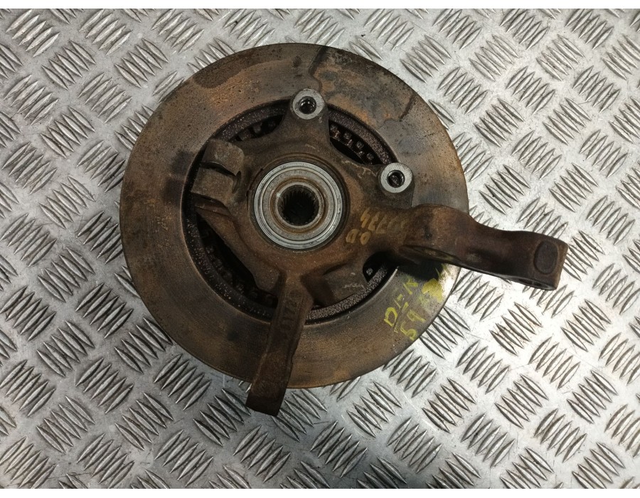 Recambio de mangueta delantera derecha para renault clio ii (bb_, cb_) 1.5 dci (b/cb3m) referencia OEM IAM   
