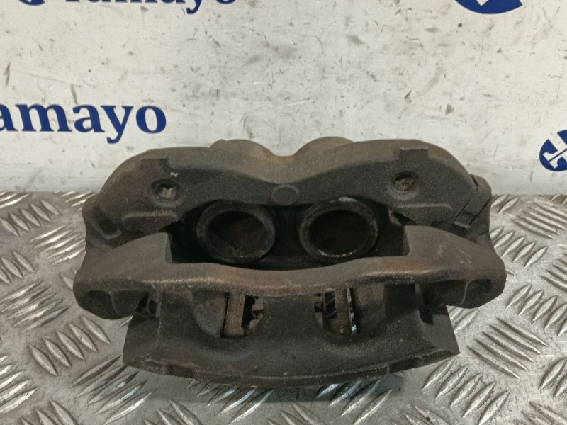 Recambio de pinza freno delantera izquierda para renault master ii autobús (jd) 2.5 d referencia OEM IAM 331181  