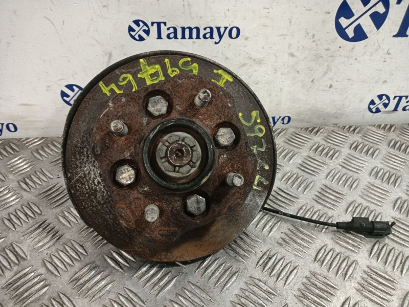 Recambio de mangueta delantera izquierda para piaggio porter caja/chasis 1.3 referencia OEM IAM   