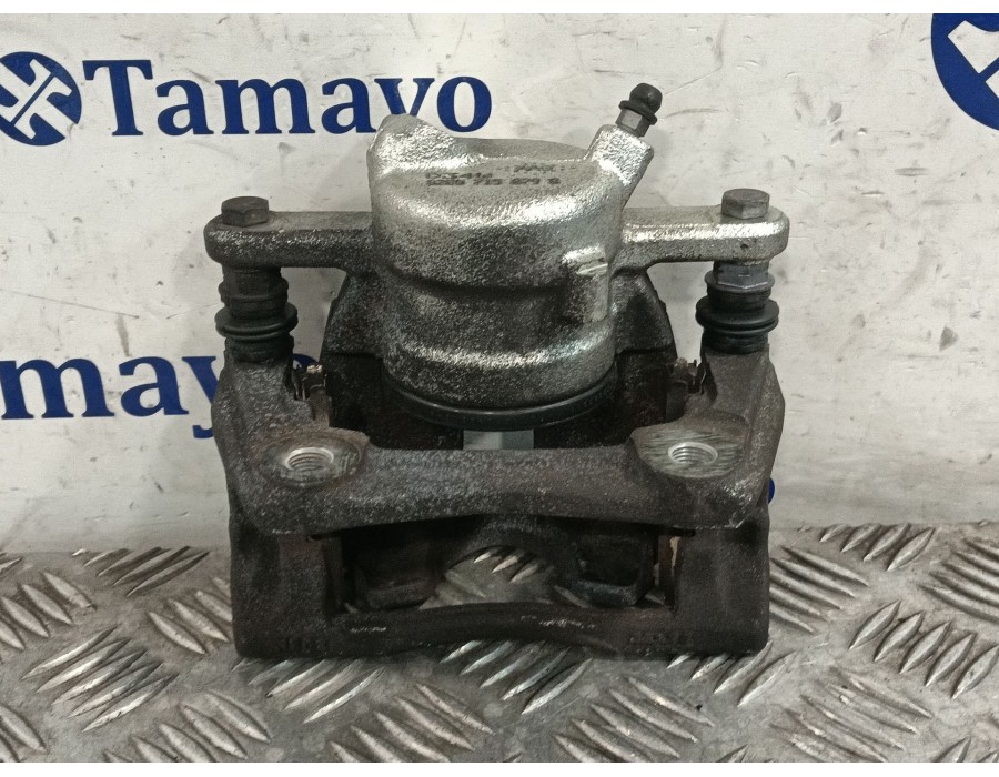 Recambio de pinza freno delantera derecha para renault clio iv (bh_) 1.5 dci 75 referencia OEM IAM 8200715879B  