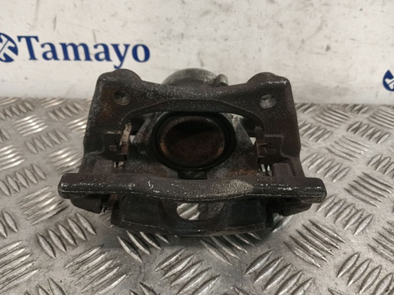 Recambio de pinza freno delantera derecha para renault clio iv (bh_) 1.5 dci 75 referencia OEM IAM 8200715879B  