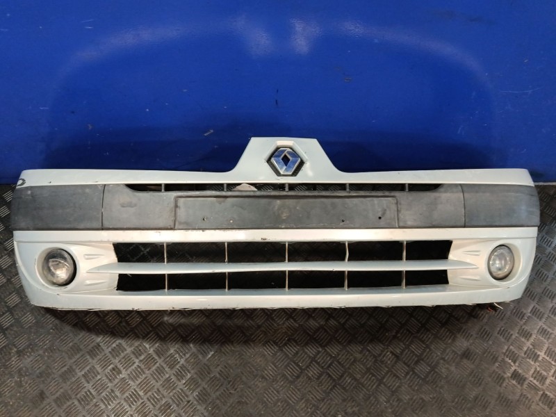 Recambio de paragolpes delantero para renault clio ii (bb_, cb_) 1.9 dti (b/cb0u) referencia OEM IAM 8200074471  