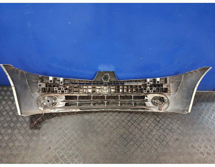 Recambio de paragolpes delantero para renault clio ii (bb_, cb_) 1.9 dti (b/cb0u) referencia OEM IAM 8200074471  