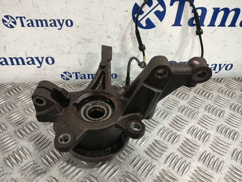 Recambio de mangueta delantera izquierda para dacia sandero referencia OEM IAM   