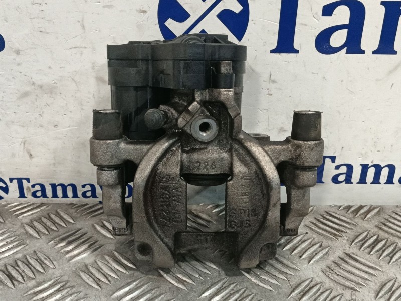 Recambio de pinza freno trasera derecha para volkswagen touran (5t1) 2.0 tdi referencia OEM IAM 8V0615424D  