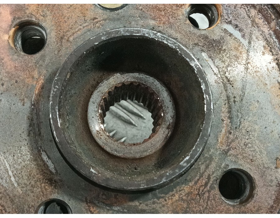 Recambio de mangueta delantera izquierda para renault clio ii (bb_, cb_) 1.5 dci (b/cb3m) referencia OEM IAM   