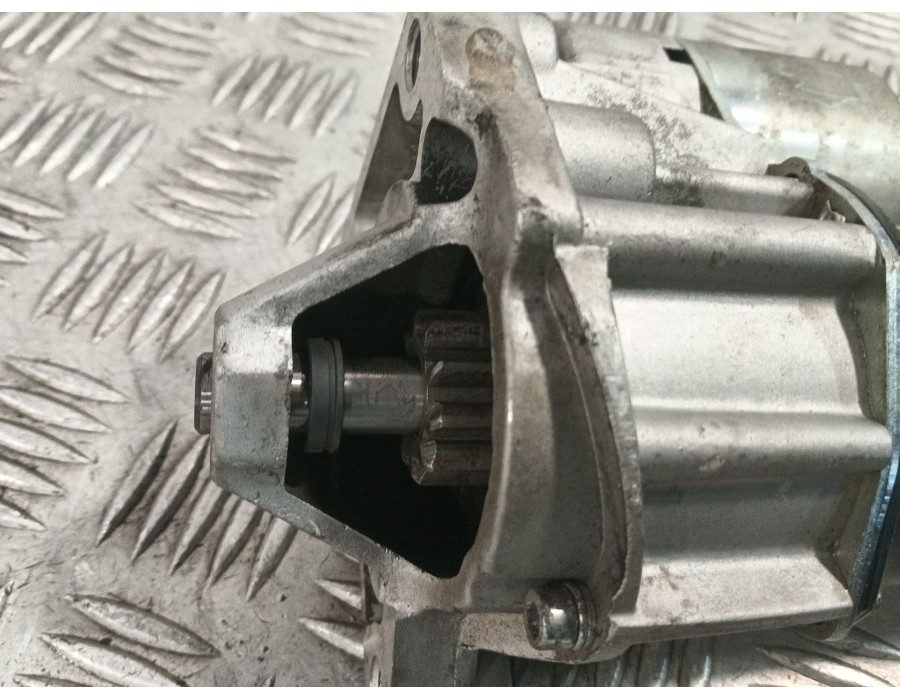 Recambio de motor arranque para renault clio i fase i+ii (b/c57) 1.7 referencia OEM IAM   